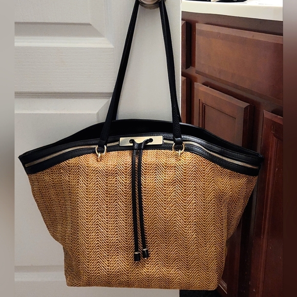 Olivia + Joy Handbags - Olivia + Joy shoppers straw tote